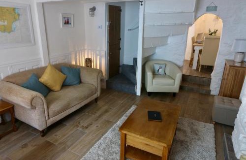 Brixham Casa | Drift Cottage - Fisherman's Cottage Brixham harbour