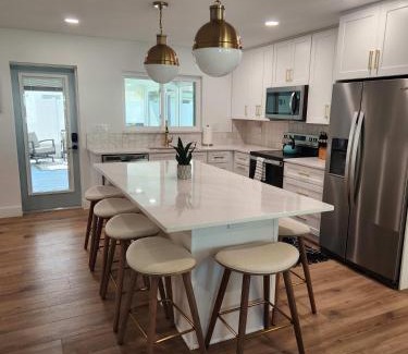 Port Canaveral Casa | Drift House - 4Bed 3Bath Private Pool House