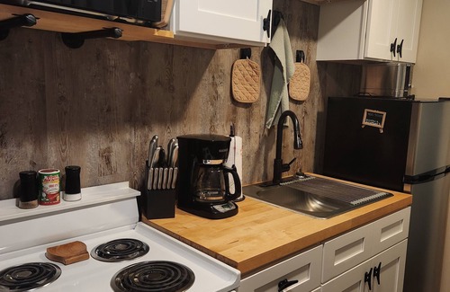 Glenwood Cabina | Driftaway Cabin in Glenwood, AR