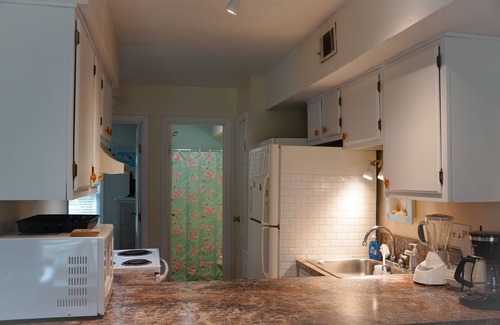 Ocean Ridge Condominio | Drifting to Driftwood- Wyndam Resort Condo on Golf Course! New 75" TV!
