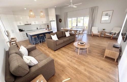 North Beach Casa | Driftwood Beach House - Coastal Haven North Beach
