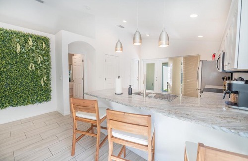 St. Petersburg - Clearwater Casa | Driftwood by GC Hause