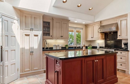 Goleta Apartamento | Driftwood Club - 4bd, Pet Friendly, Tennis Courts, Games