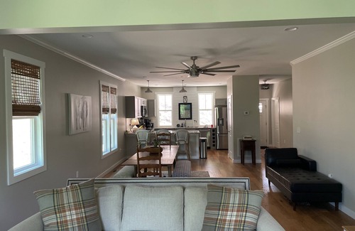 Wedowee Casa | Driftwood Haus. premier new build, large stationary dock, quiet cove, views!