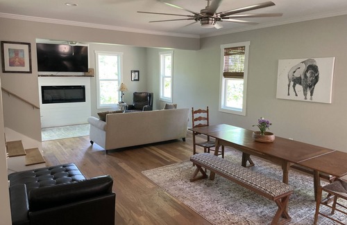 Wedowee Casa | Driftwood Haus. premier new build, large stationary dock, quiet cove, views!