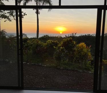 Ostional Villa | Driftwood ocean view