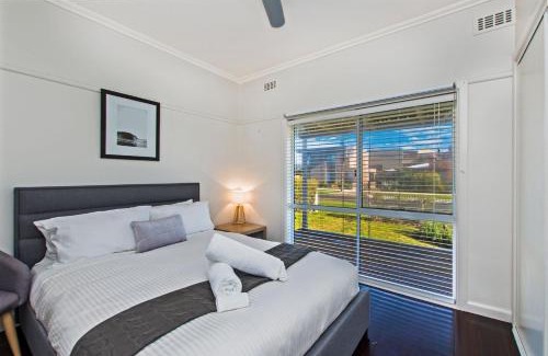 Port Fairy Casa | Driftwood on South