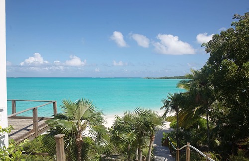 Great Exuma Condominio | Driftwood Second Floor Condo en Hoopers Bay con impresionantes vistas