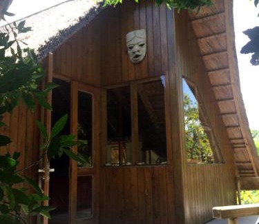 Berea Casa | Driftwood Treehouse