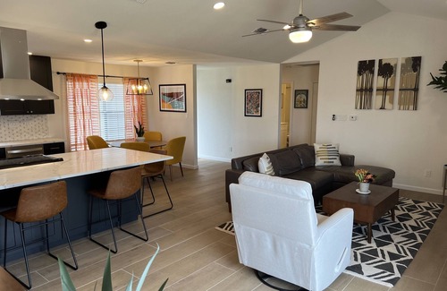 Hays County Casa | Driftwood, TX Hill Country Home