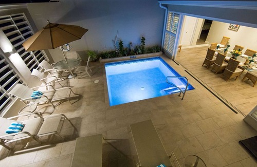 Silver Sands Villa | Driftwood Villa (2/3 Rooms)