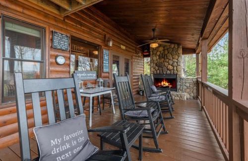 Morganton Casa | Drink Up The View - Full Mountain Views