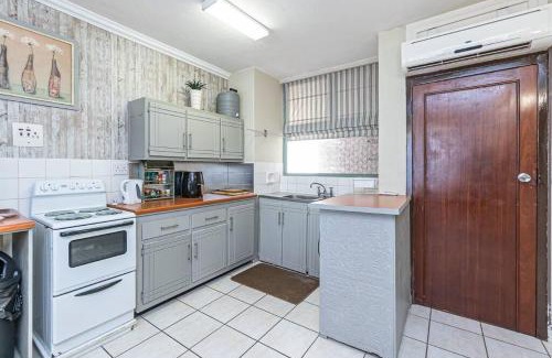 Amanzimtoti Apartamento | Dromedaris 301 Beach Apartment