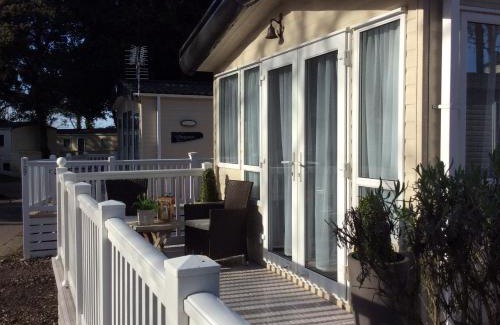 Mudeford Casa | Drop Anchor
