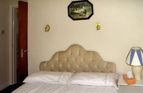 Kenmare Cabaña | DROUMATOUK COTTAGE, pet friendly in Kenmare, County Kerry