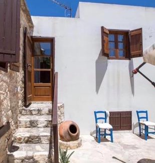 Droushia Casa | DROUSHIA CORNER HOUSE