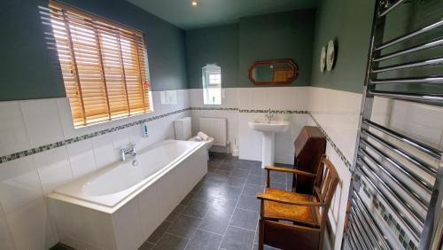 Cheslyn Hay Casa | Druids Cottage