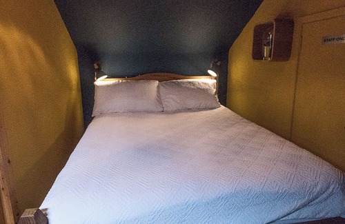 Lisburn Casa | Plum Tree Cottage - Sauna, cabaña de barbacoa, capacidad para 6, 4 * NITB