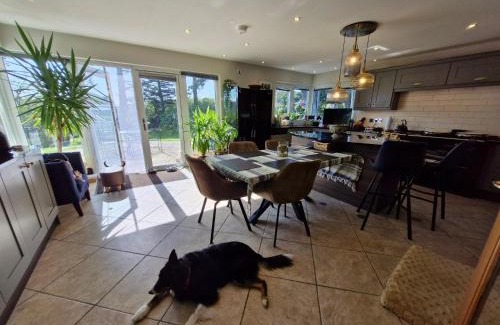 Maghera Cama Y Desayuno | Drumee Lodge boutique B and B, Newcastle, County Down