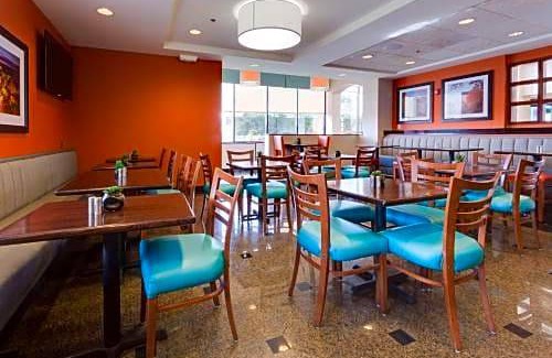 Columbia Hotel | Drury Inn & Suites Columbia Stadium Boulevard
