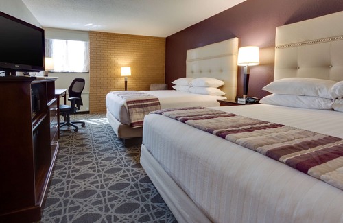 Overland Park Hotel | Drury Inn & Suites Kansas City Overland Park