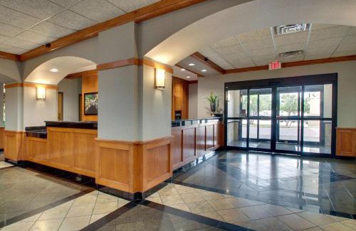 Medical Center District Hotel | Drury Inn & Suites San Antonio Northwest Medical Center