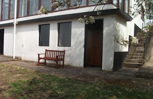 Enniskillen Casa | Dry Harbour