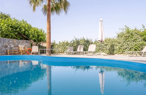 Armenoi Villa | Dryades Villa. Situado a 8 km de la playa de Rethymnon