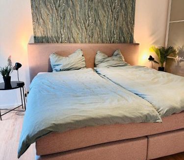 Bad Lippspringe Apartamento | Dschungel in BaLi 72qm Ferienwohnung im Zentrum