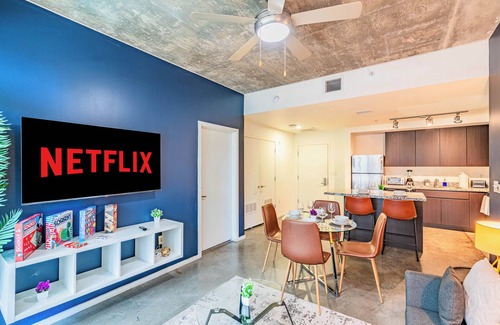 Evans Churchill Apartamento | 2BD Apartment Gym Pool Parking.g W/D Arts District