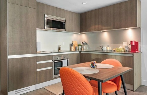 Victoria Park Apartamento | DT Views | AC | UG Parking | Walk to Saddledome