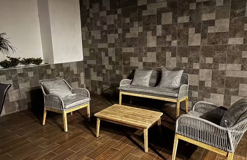Colonia Ferrocarrilera Apartamento | Dto. 3 blocks from the beach.