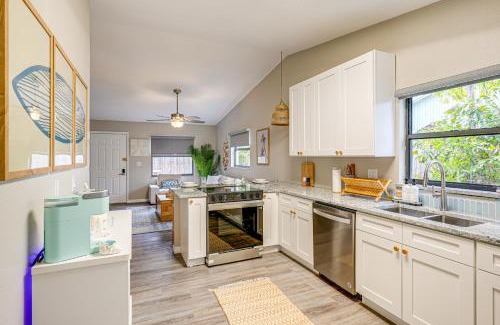 Palm Harbor Apartamento | Dtwn Palm Harbor Condo Walk to Water!