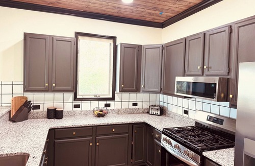Tuckasegee Cabina | Dual Peaks Gem $1M Sharp Views /HOT TUB & WiFi