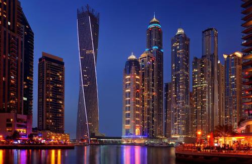 Dubai Marina Hotel | Dubai Marriott Harbour Hotel And Suites