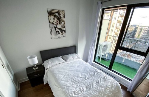 Griffintown Condominio | Dubai style condos in downtown Montreal