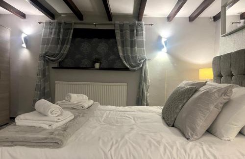 Colchester Apartamento | Duchess Apt 2 Modern 3Bedroom Apartment in Colchester Ideal for Long Stays, Relocations, Contractors, Secure Parking, WIFI