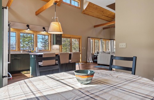 Rangeley Plantation Casa | Duck Duck Moose | New Private Home on Mooselookmeguntic Lake, Private Waterfront