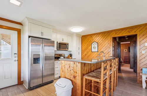 Duck Casa | DUCK HOUSE - OCEANFRONT! New for 2025!
