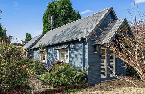 Burradoo Casa | Duck Walk Cottage - 14a Campbell Ave