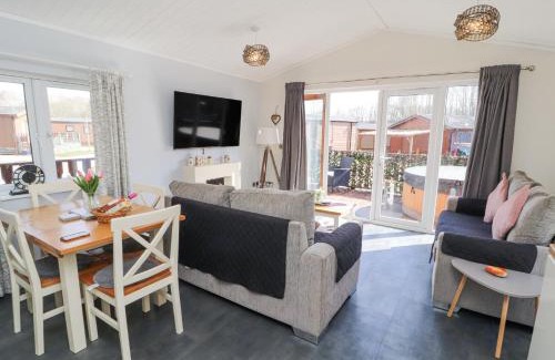 South Lakeland Leisure Village Casa | Duckling Lodge