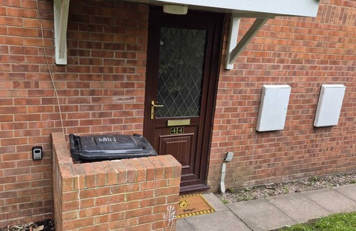 Dudley Apartamento | Dudley Getaway|Close to Zoo|Castle & Free Parking