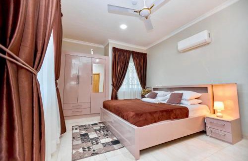 Adenta Apartamento | Duffie's Mansion