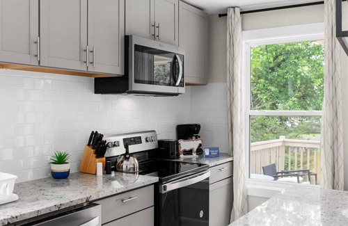 Birmingham Casa | Dugan Ave Dugout - Unit A