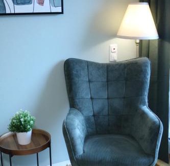 Augustinviertel Apartamento | DUHA HOMES - Stylisches Apartment, Stellplatz, Küche, Self Check-in