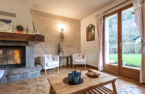 Duingt Casa | DUINGT Vignet - Maison de Famille 6pax by LLA Selections