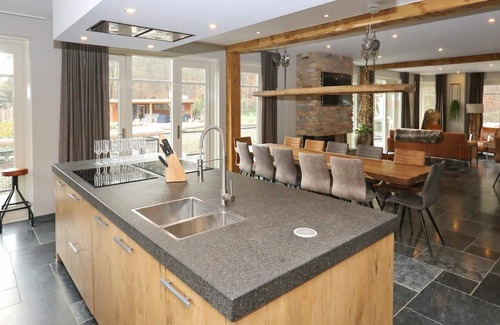 Municipality of Noordwijk Villa | Duinvilla Noordwijk - Siete Habitaciones Villa, Capacidad 18