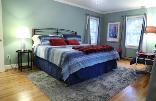 Durham Casa | Duke Forest Gem! 3br, Sleeps 7