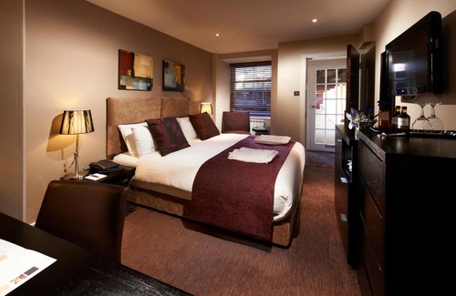 St. Peter Port Hotel | Duke Of Normandie