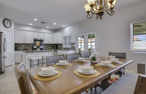 Coachella Casa | Dulce Vida: Pool, Spa, Table Games, Fire Pit, BBQ!